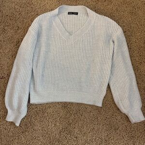 Cozy light blue V-Neck Sweater